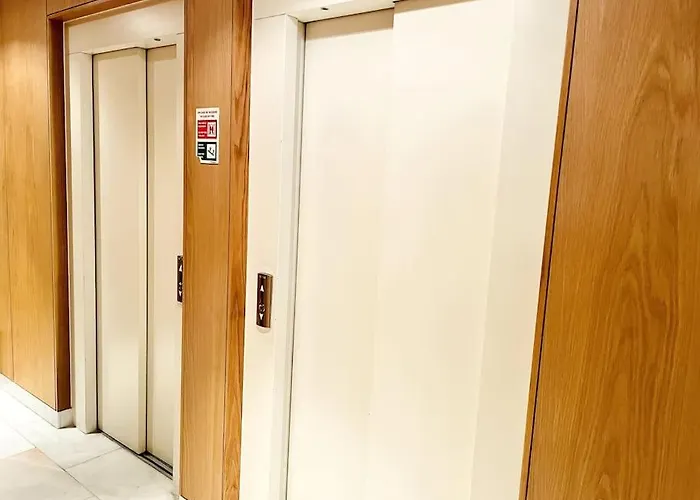 Airport Expo * Lisboa