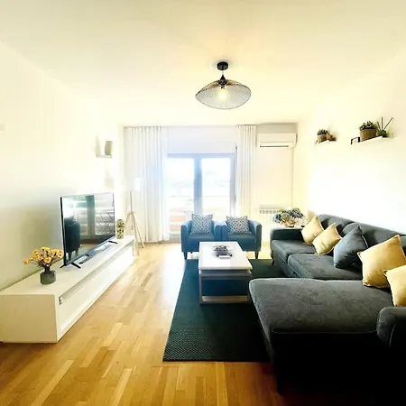 Appartement Airport Expo